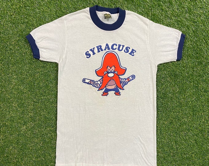 Vintage Syracuse University T Shirt Tee Size Medium M Yosemite Sam Looney Tunes NCAA College Basketball Big Logo 1990s 90s New York NY