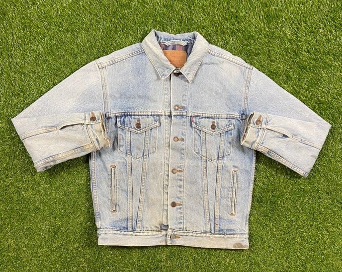 Vintage Levi's Strauss & Co Jean Jacket Size Medium M American USA Classic Blue Jean Jacket Button Down Blanket Lined 80s