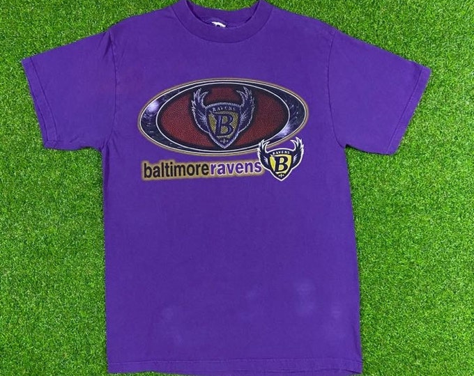 Vintage Baltimore Ravens T Shirt Tee Medium Large NFL Football Maryland Orioles Terrapins University of Maryland Ray Lewis