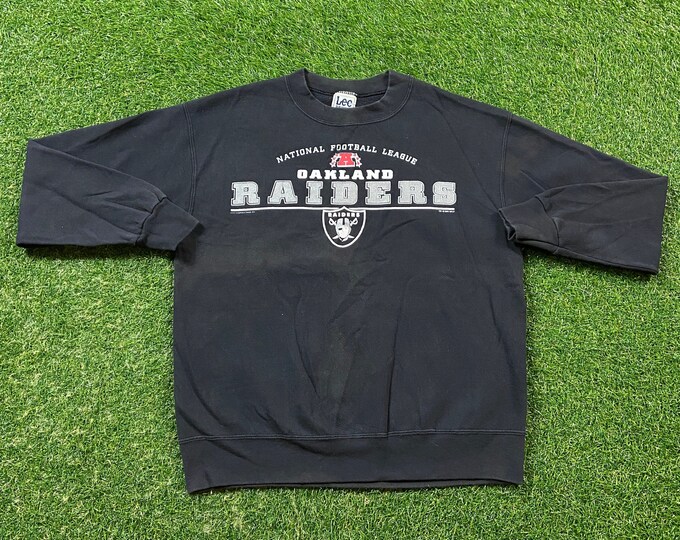 Vintage Oakland Raiders Crewneck Sweatshirt Lee Sport Size Medium M NFL Football California Las Vegas Pull Over 1990s 90s
