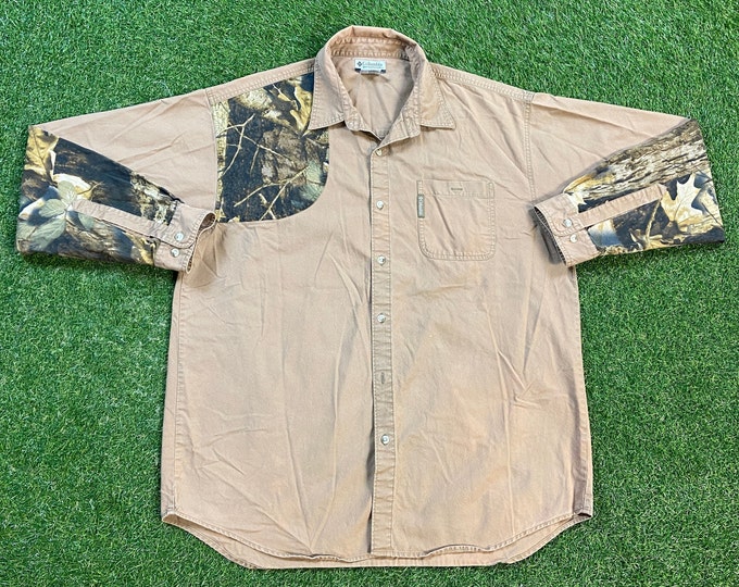 Vintage Columbia Button Down Shirt Size Xtra Large XL Classic Sportswear Hiking 1990s 90s Hunting