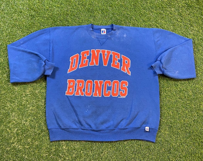Vintage Denver Broncos Crewneck Sweatshirt Russell Athletic Made USA Size Xtra Large XL NFL Football Colorado Elway Pull Over Oversized