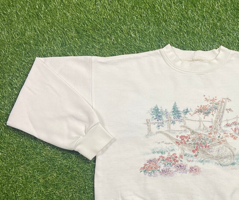 Vintage Garden Crewneck Sweatshirt Size Small S Floral Natural