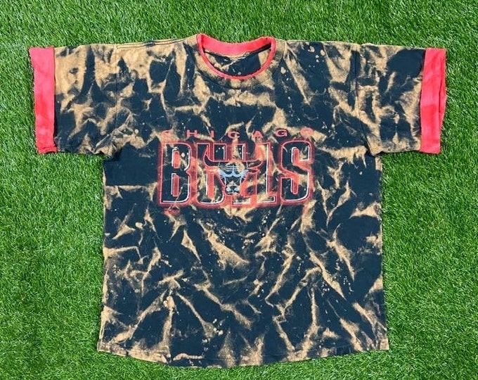 Vintage Chicago Bulls T Shirt Tee Salem Sportswear Size Xtra Large Basketball 90s NBA 1990s Red Michael Jordan XL Custom Bleach Tie Dye