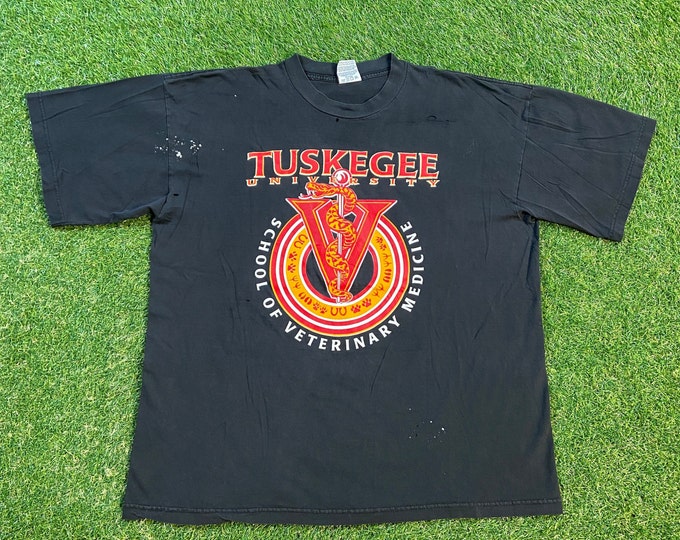 Vintage Tuskegee University T Shirt Tee Q-Tees Made USA Size XXL 2XL Veterinary Medicine Alabama 1990s 90s