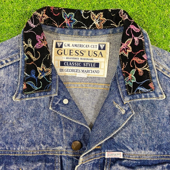 Vintage Guess USA ? Jean Jacket Black Floral Collar Size Large 1980s 90s American USA Classic Blue Jean Jacket L Button Down Rare Velvet