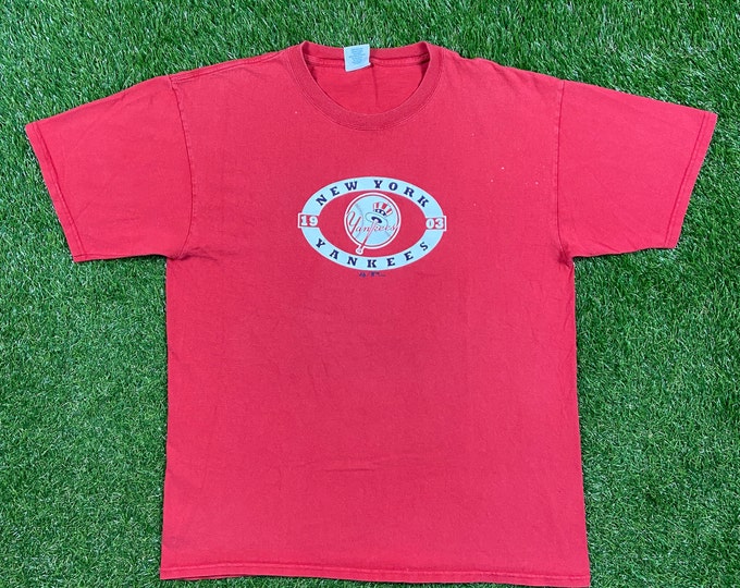 Vintage New York Yankees T Shirt Tee Majestic Size Xtra Large XL 90s MLB Baseball Bronx 1990s NY Derek Jeter