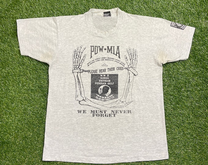 Vintage POW MIA We Must Never Forgot T Shirt Tee Made Usa Size Large L USMA Marines Navy United States Military Veteran 1990s 90s