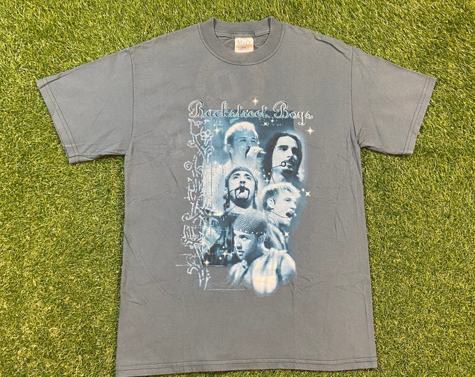 Vintage Backstreet Boys Black & Blue World Tour 2001 T Shirt Tee Size Medium M Pop Music Boy Band Tour Merch 00s