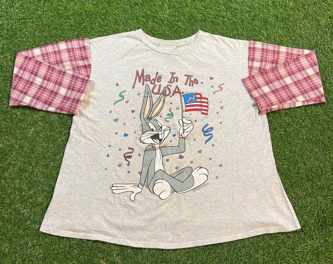 Vintage Bugs Bunny T Shirt Tee Size Medium M Looney Tunes Warner Bros Classic Cartoon Animation 1990s 90s