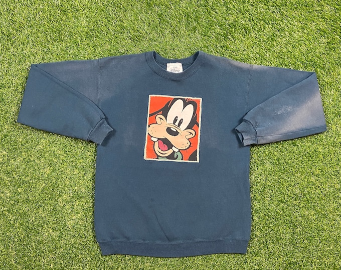 Vintage Goofy Crewneck Sweatshirt Made USA Size Small Walt Disney World Magic Kingdom Disneyland Mickey Mouse Pull Over 1990s 90s