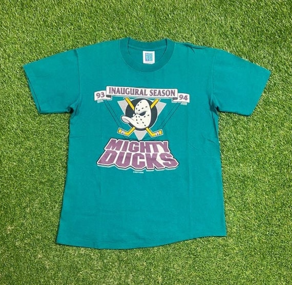 VINTAGE NHL ALL OVER PRINT DISNEY ANAHEIM MIGHTY DUCKS TEE SHIRT 1993 SIZE  XL MADE IN CANADA