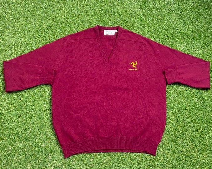 Vintage Isle of Man V Neck Knit Sweater Size Xtra Large XL Great Britain Irish Sea Manx Museum 1990s 90s Pull Over Wool