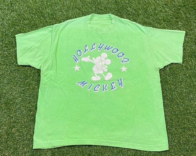Vintage Hollywood Mickey Mouse T Shirt Tee Size Medium M Walt Disney World Magic Kingdom WDW Disneyland Los Angeles California 1990s 90s