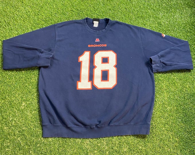 Vintage Denver Broncos Crewneck Sweatshirt Size Xtra Large XL Peyton Manning NFL Football Colorado Elway 1990s 90s Pull Over Oversized