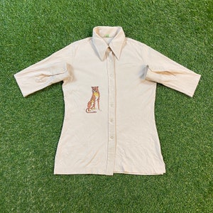 Vintage Cheetah Button Down Shirt Rhymes Size Large L Classic Cartoon Graphic Animation 1990s 90s