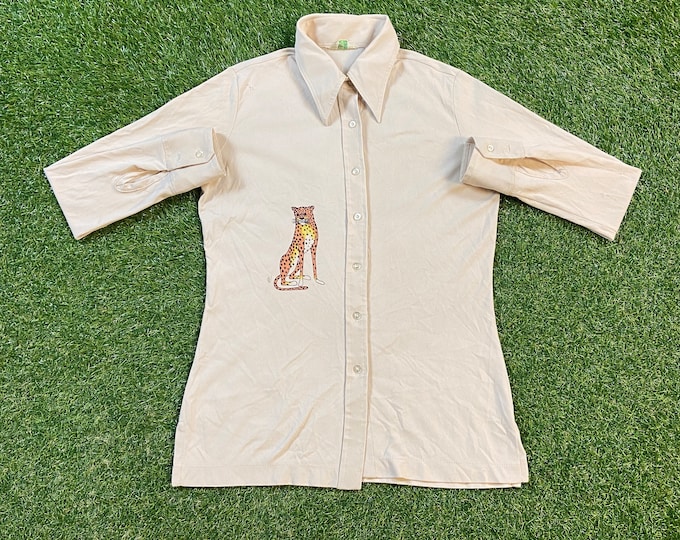 Vintage Cheetah Button Down Shirt Rhymes Size Large L Classic Cartoon Graphic Animation 1990s 90s