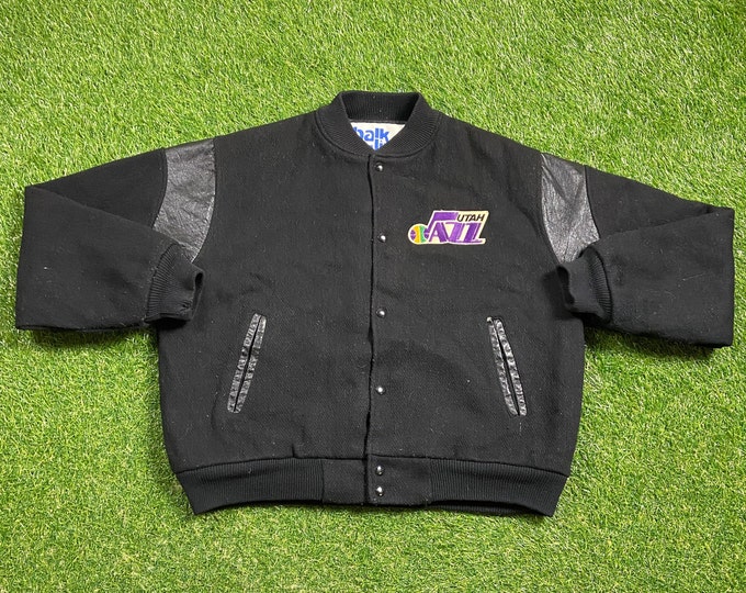 Vintage Utah Jazz Bomber Jacket Chalk Line Made USA Size Large L NBA Basketball Salt Lake City Stockton Malone 1990s 90s Rare Varsity Wool