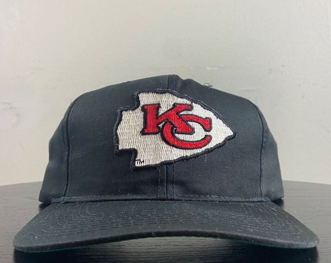 Vintage Kansas City Chiefs Snapback Hat New Era OSFA NFL Football Super Bowl Champions KC Pat Mahomes 1990s 90s