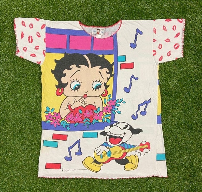 Vintage Betty Boop 1994 T Shirt Tee Size Large / Xtra Large Cartoon Animation TV Show Pink Character Film Series 1990s 90s 