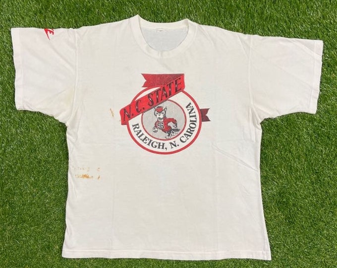 Vintage NC State University WolfPack T Shirt Tee Nike Large L NCAA College Basketball North Carolina 1990s 90s Grey Tag Just Do It Swoosh
