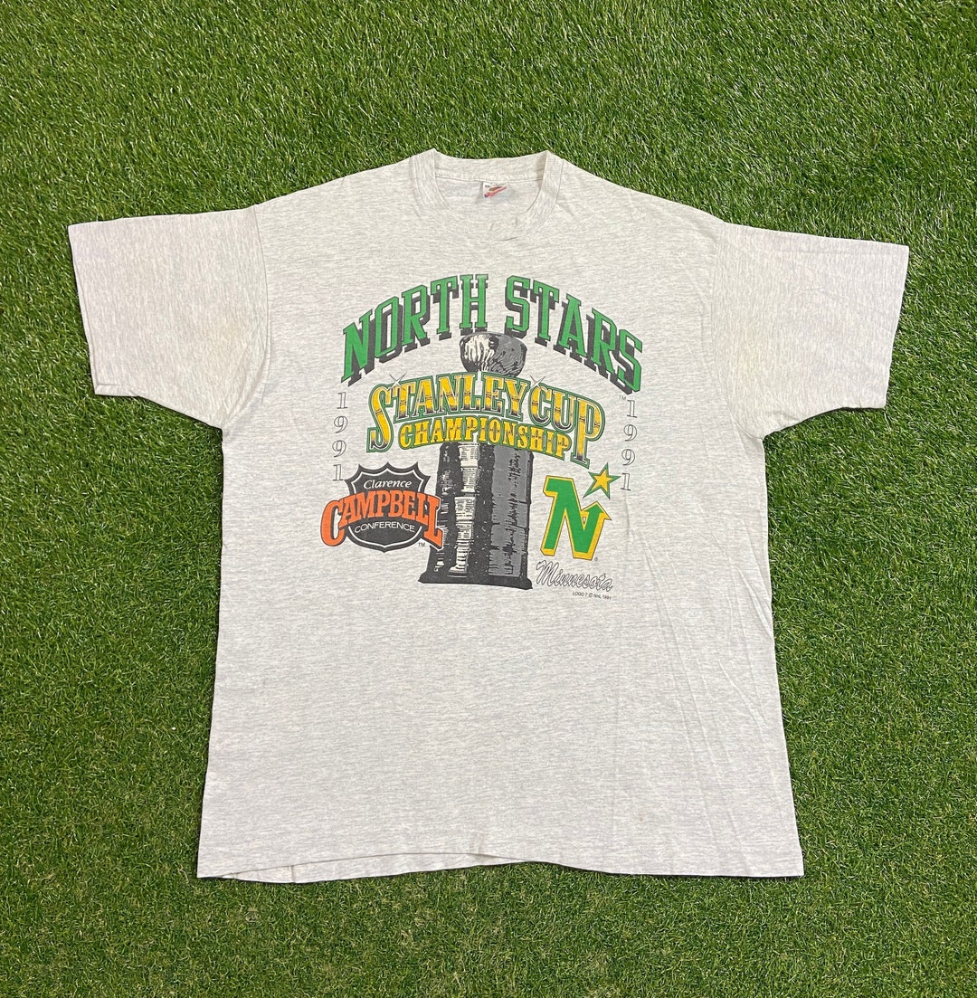Vintage Minnesota North Stars T Shirt Tee Fruit of the Loom Made 