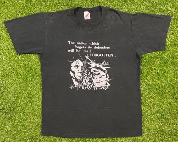 Vintage National League of Families POW/MIA T Shirt Tee Jerzees Made USa Size Large USMA Marines Navy United States Military Veteran