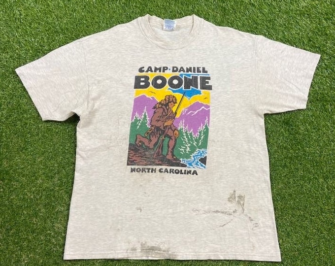 Vintage Camp Daniel Boone T Shirt Tee Hanes Size Xtra Large XL North Carolina Smoky Mountains Campsite Camping Hiking Great Outdoors 1980s