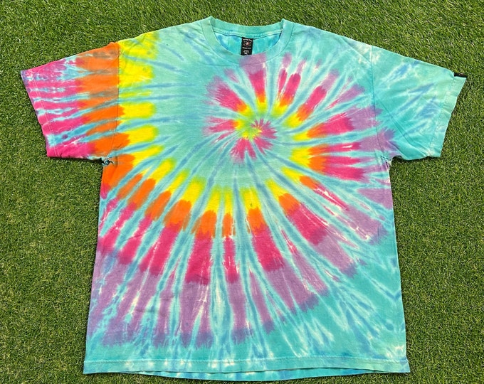 Vintage Tie Dye T Shirt Tee Jammin Dyes Made USA Size Xtra Large XL Hippie Counter Culture Rainbow Reggae Island Vibes 1990s 90s