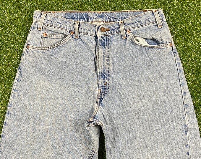 Vintage Levi Strauss & Co 505 Jeans Size 34 x 30 1990s 90s American USA Classic Tab Blue Jean Pants Bottoms True Vtg