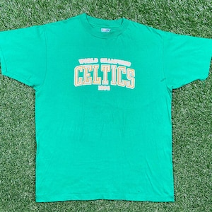 Vintage Boston Celtics 1984 World Champions T Shirt Tee Hanes Made USA Size Xtra Large NBA Basketball Larry Bird New England Massachusetts