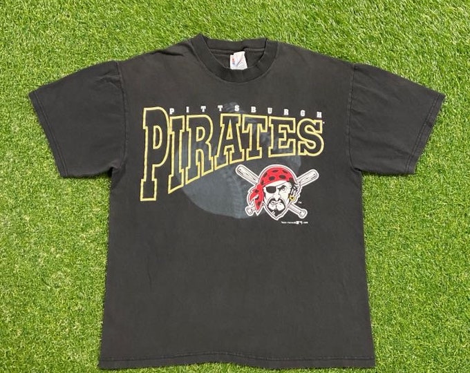 Vintage Pittsburg Pirates T Shirt Tee Hanes Size Large L MLB Baseball Clemente Bond 1990s 90's