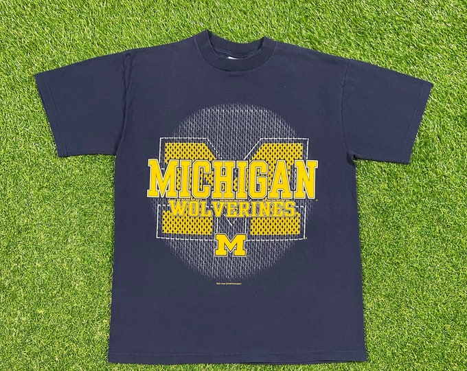 Vintage University of Michigan Wolverines T Shirt Tee Jerzees Size Medium M NCAA College Football Basketball Detroit