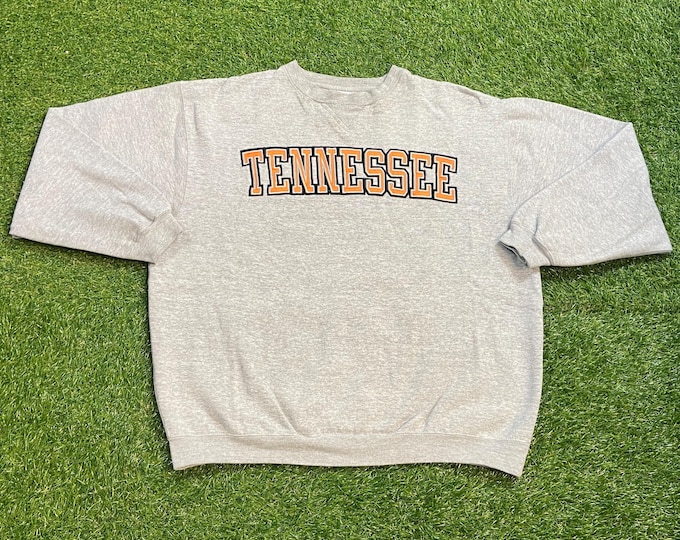 Vintage University of Tennessee Volunteers Crewneck Sweatshirt Size Xtra Large XL NCAA College Basketball Knoxville 1990s 90s Pull Over