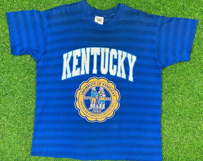 Vintage University of Kentucky Wildcats Striped Spell Out NCAA T Shirt Tee Large Made USA 1990s Lexington Go Big Blue College 90s UK Classic