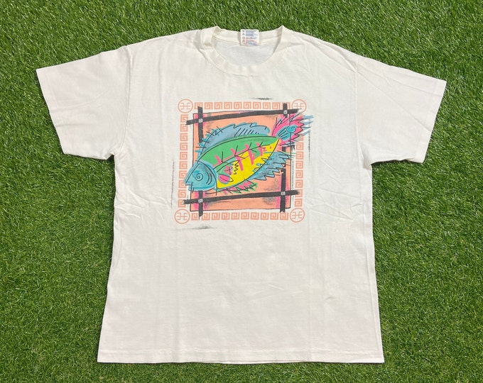Vintage Fish T Shirt Tee Hanes Size Large L Ocean Sea Marine Art Animation Quality 1990s Great Fit Original 90s