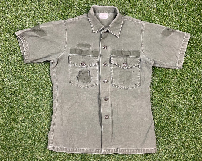 Vintage US Military Button Down Shirt Size 15 1/2 Medium M US Army Marines Navy