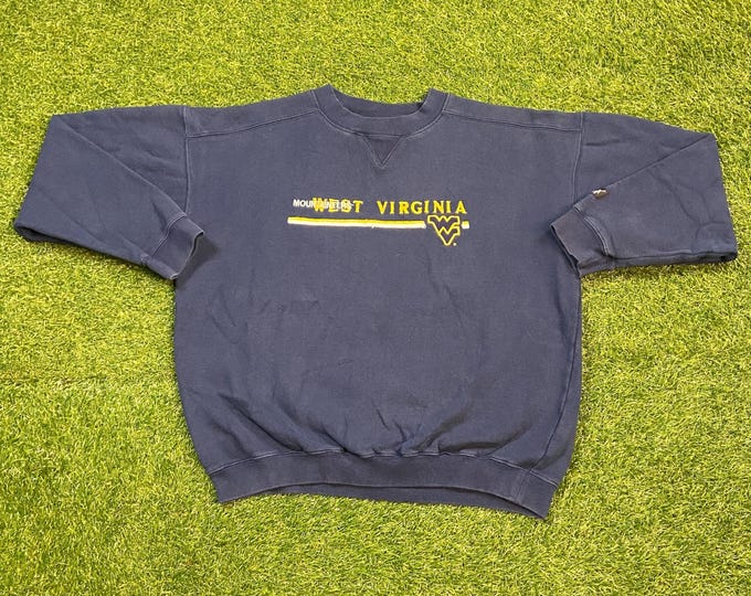 Vintage West Virginia University Crewneck Sweatshirt Puma Size Medium M Mountaineers WVU NCAA College Football 1990s 90s Pull Over Oversized