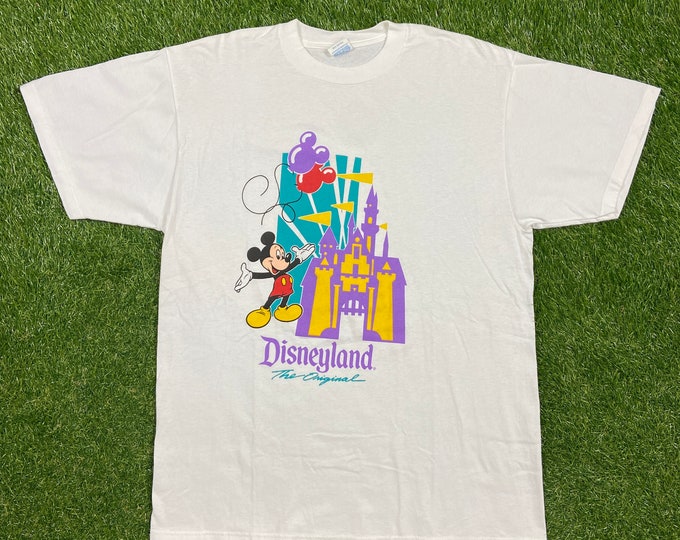 Vintage Disneyland T Shirt Tee Made USA Size Xtra Large XL Walt Disney World WDW Mickey Mouse Pull Over Oversized