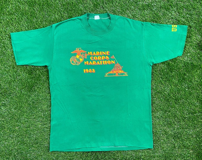 Vintage USMC 1983 Marines Corps Marathon T Shirt Tee Size Large 1980s Marines Army United States Military Veteran 80s