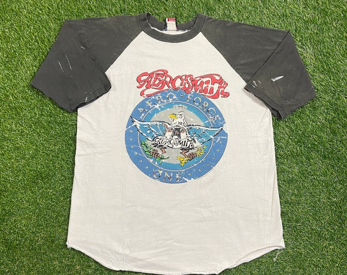 Vintage Aerosmith T Shirt Tee Giant Made USA Size Xtra Large XL Aero Force One Classic Rock N Roll Rock Band Tee 1990s 90s