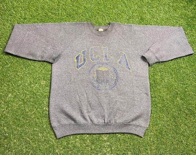 Vintage UCLA Bruins Crewneck Sweatshirt Made Usa Size Xtra Large XL NCAA College Basketball University California Los Angeles Pull Over 90s