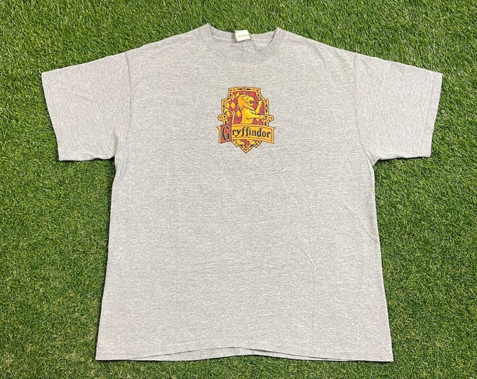 Vintage Gryffindor T Shirt Tee Made USA Size Xtra Large XL Hogwarts Harry Potter J. K. Rowling Warner Bros Classic Fantasy Film Book 00s