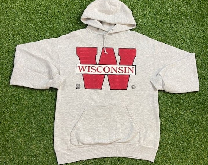 Vintage Wisconsin Badgers Hoodie Sweatshirt Made USA Size Xtra Large XL NCAA College Football Madison Bucky Badger 1990s Pull Over Oversized
