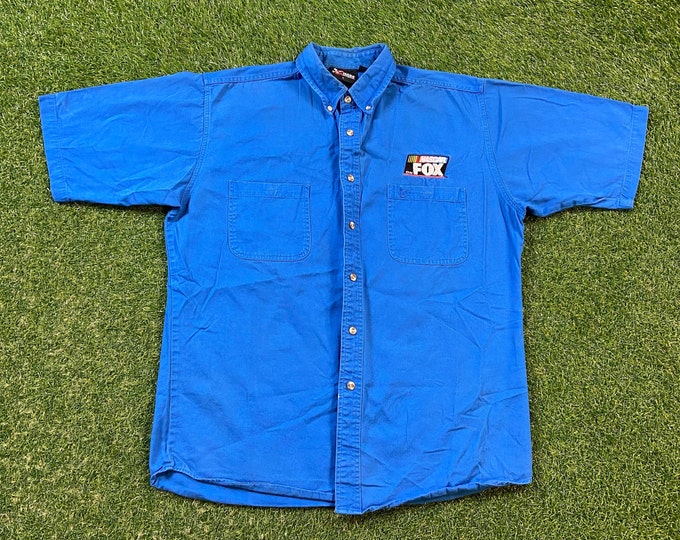 Vintage NASCAR on Fox Button Down Shirt Size Large Dale Earnhardt 3 Daytona 500 Winston Cup GM Goodwrench Service 1990s 90s All Over Racing