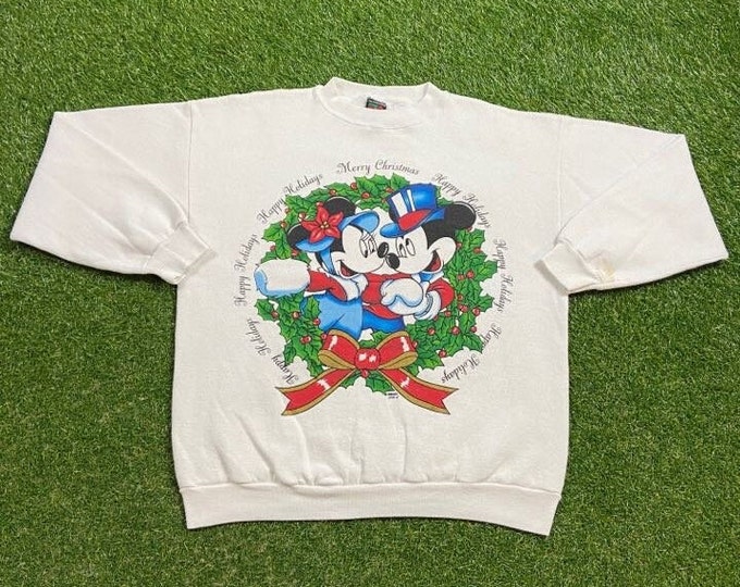 Vintage Mickey & Minnie Mouse Christmas Crewneck Sweatshirt Made USA Size Large L Xmas Walt Disney World Magic Kingdom Classic 90s Pull Over
