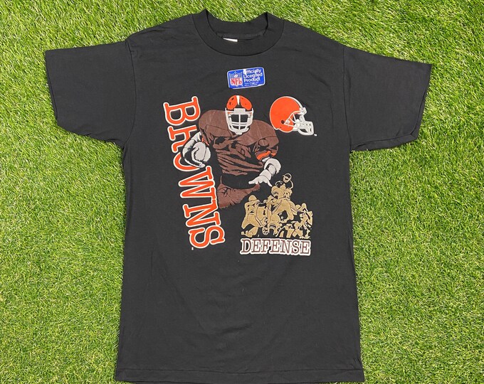 Vintage Cleveland Browns T Shirt Tee Trench Made USA Size Large L NFL Football Ohio Cavaliers Lebron OBJ 1990s 90s