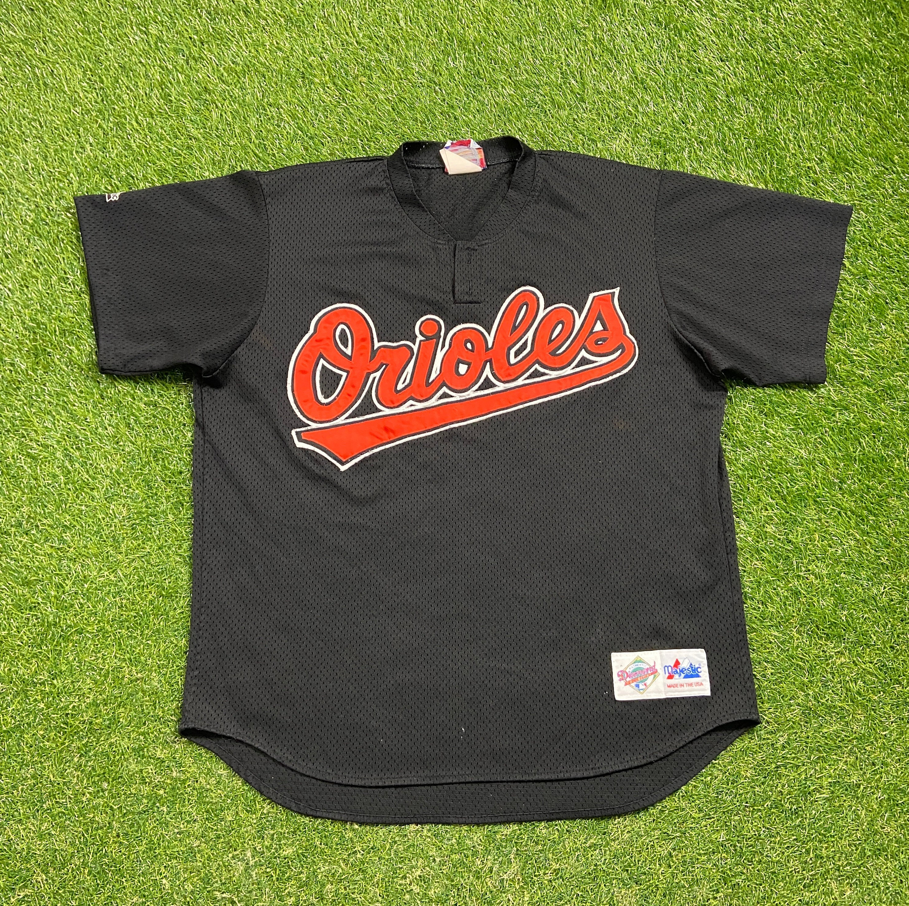 majestic orioles shirt