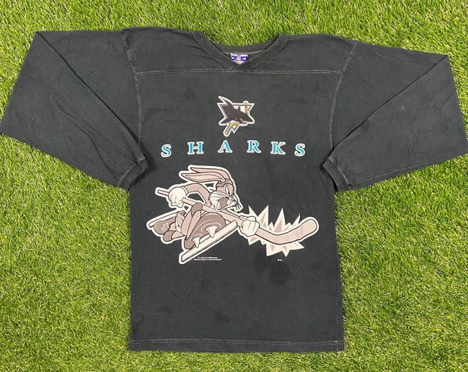 Vintage San Jose Sharks Bugs Bunny 1994 Long Sleeve Pro Spirit Size Large NHL Hockey Looney Tunes Hockey California Space Jam Taz 1990s 90s