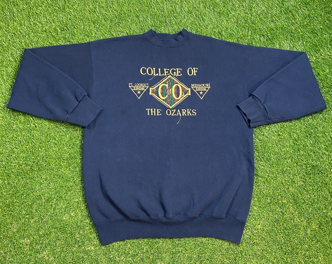 Vintage College of Ozarks Crewneck Sweatshirt Tultex Made USA Size Xtra Large XL Missouri 1990s 90s Pull Over Oversized